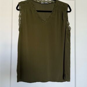 Green Lace Trim Sleeveless Top